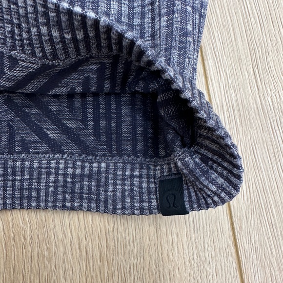 Lululemon Rest Less Pullover Heathered Blue Long Sleeve Activewear Size 2 - Picture 4 of 6